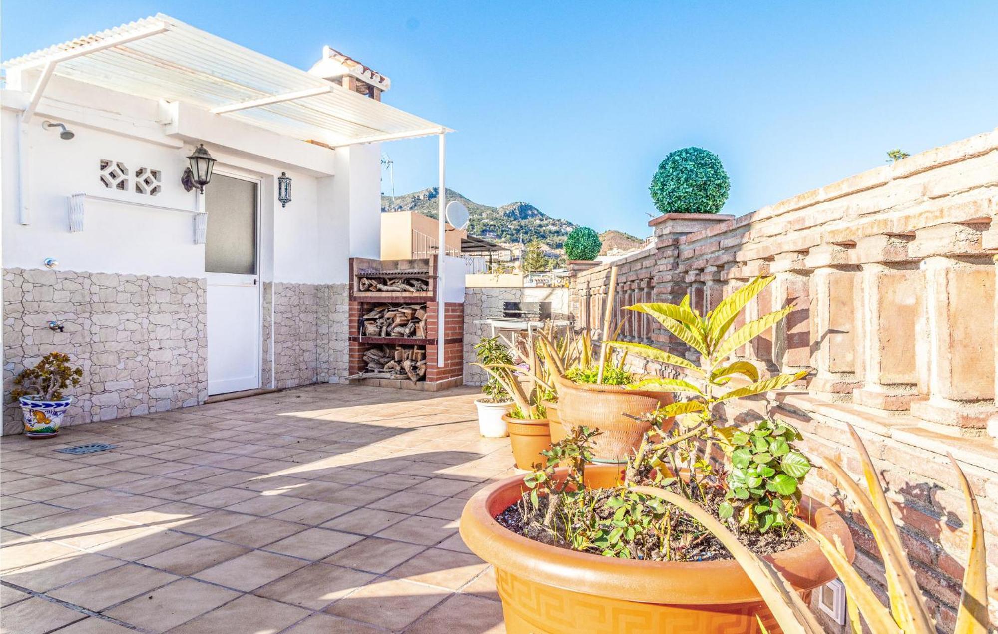 Stunning Home In Mlaga With 2 Bedrooms And Wifi Málaga Dış mekan fotoğraf